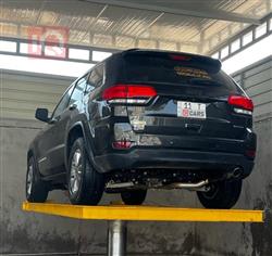 جیپ گراند شیرۆکی